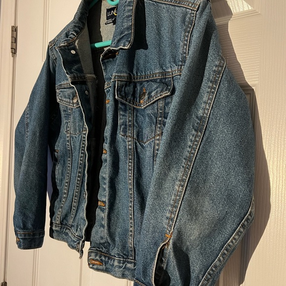 Jean Jacket - Picture 2 of 6